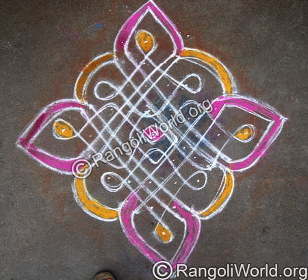 Kolam withdot